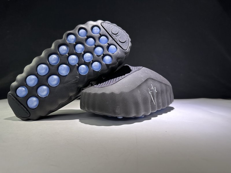 Nocta x Nike Mind 001 마사지 슬리퍼 001-270804
