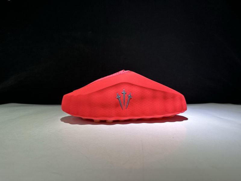 Nocta x Nike 콜라보 마사지 슬리퍼 001-270806