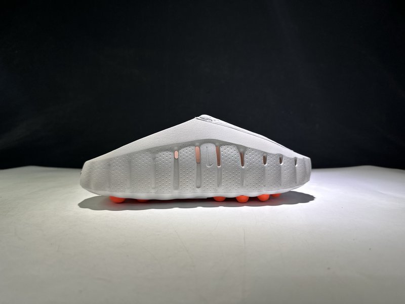 Nike Mind 001 편안한 착용감의 슬리퍼 001-270819
