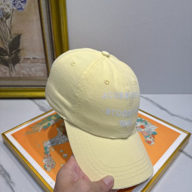 Acne 스마일 볼캡 001-270845