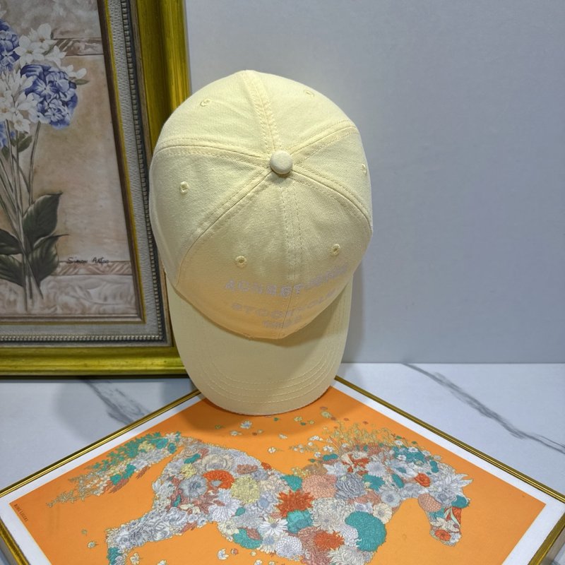 Acne 스마일 볼캡 001-270845