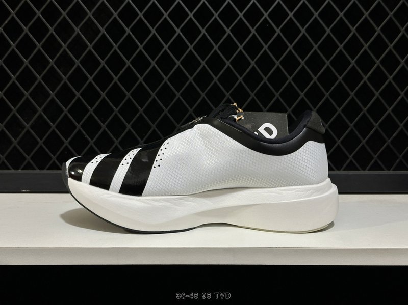 아디다스 ADIZERO EVO SL 로우탑 러닝화 001-270926