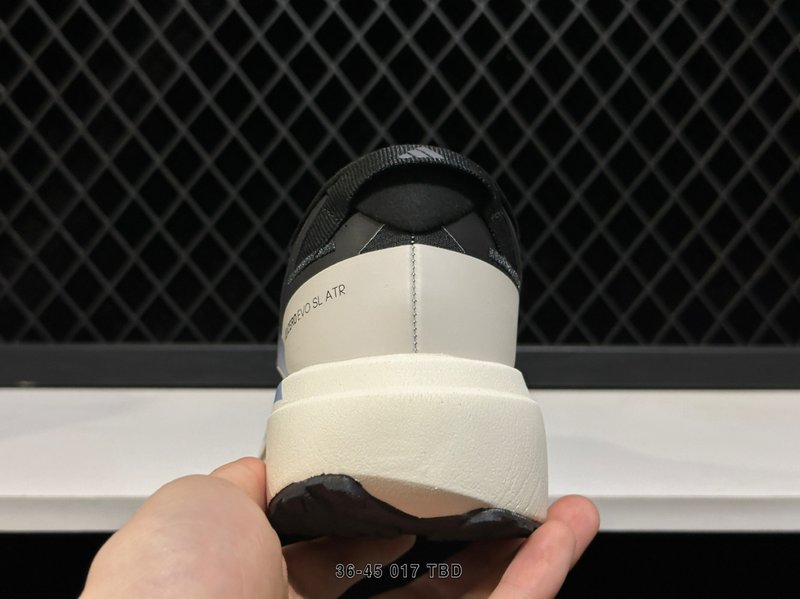 아디다스 Adizero Pro 러닝화 001-270927