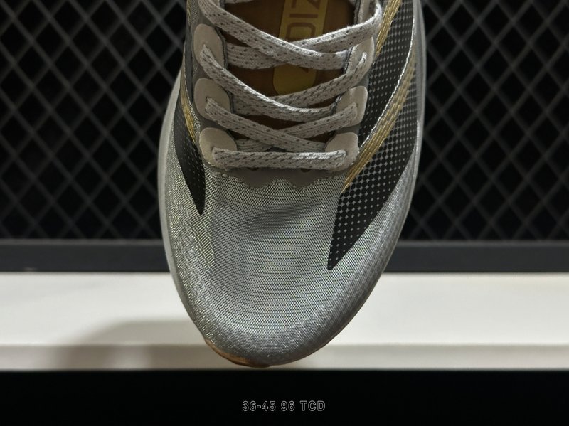 아디다스 Adizero Evo SL 캐주얼 러닝화 001-270928