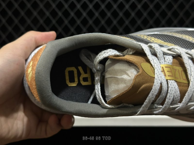 아디다스 Adizero Evo SL 캐주얼 러닝화 001-270928