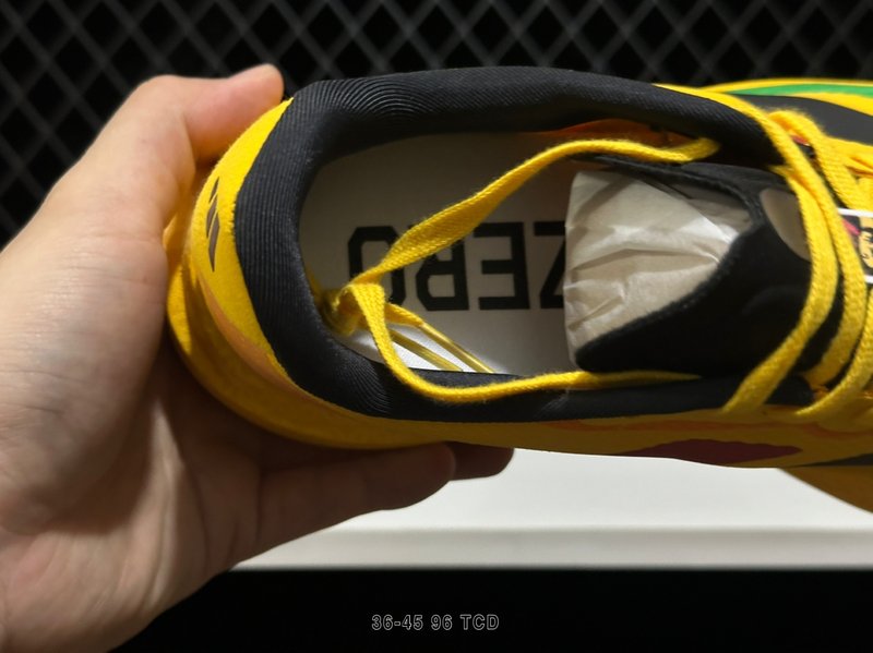 아디다스 Adizero Evo SL 캐주얼 러닝화 001-270931