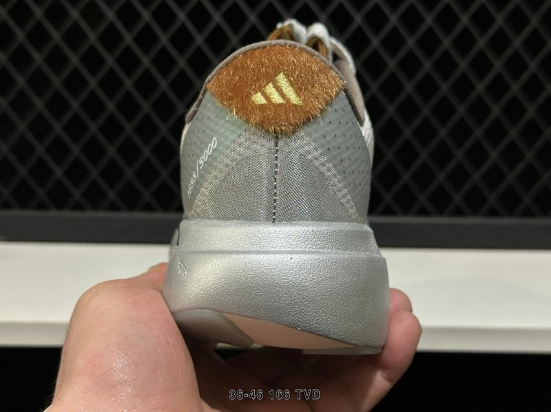아디다스 Adizero Pro Evo SL 말년 한정판 001-270946