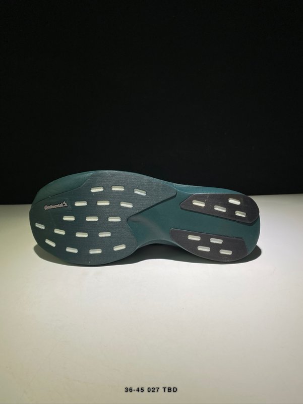 아디다스 Adizero EVO SLM 러닝화 001-270954
