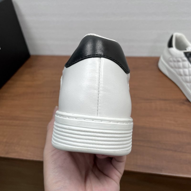 샤넬 남성 다이아몬드 퀼팅 운동화 001-271050