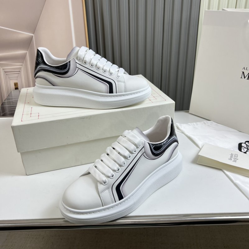 Alexander McQueen 커플 스니커즈 001-271078
