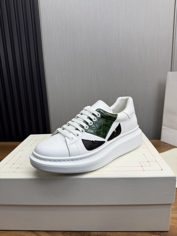 McQueen 캐주얼 남성 스니커즈 소가죽 양가죽 내피 001-271107