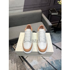 Alexander McQueen 와이드 스니커즈 001-271143