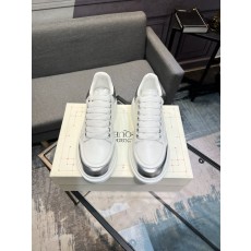 Alexander McQueen 오버사이즈 운동화 001-271144