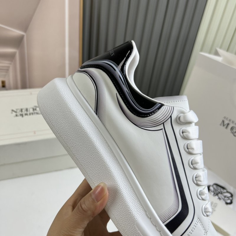 Alexander McQueen 커플 스니커즈 001-271196