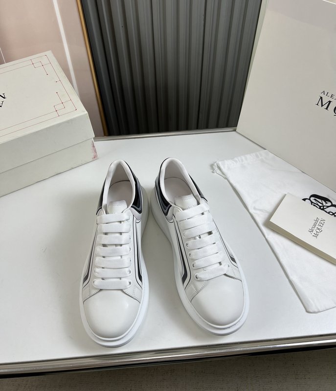 Alexander McQueen 커플 스니커즈 001-271196