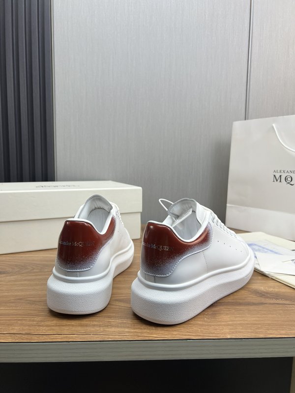 Alexander McQueen 커플 스니커즈 001-271202