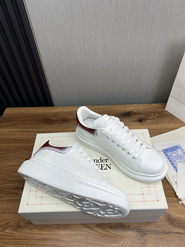 Alexander McQueen 커플 스니커즈 001-271202