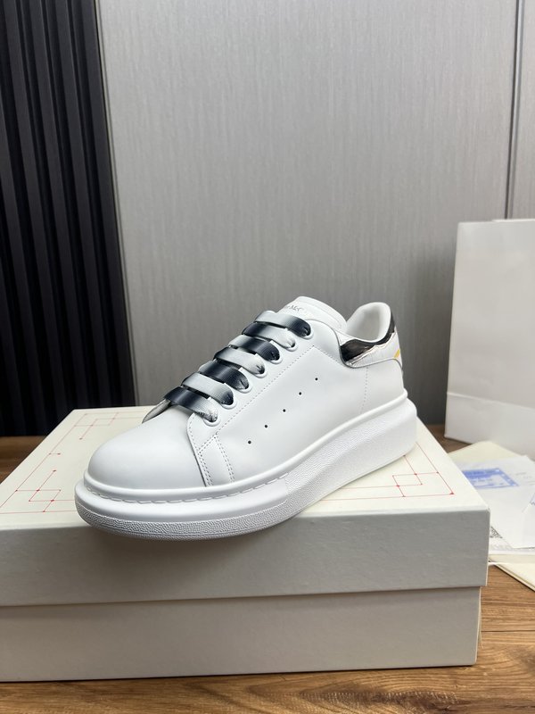 Alexander McQueen 커플 캐주얼 신발 001-271206