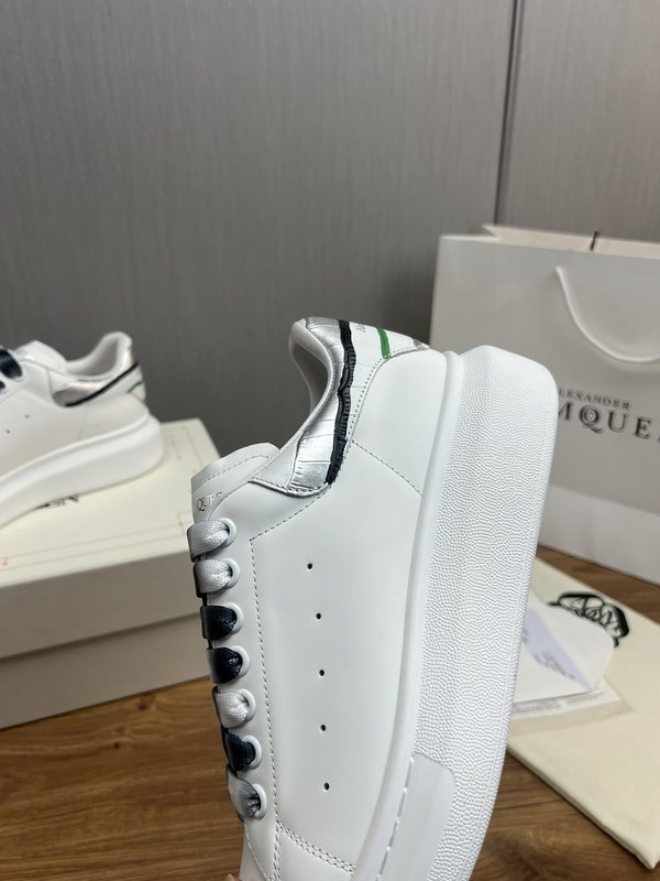 Alexander McQueen 남녀공용 캐주얼 스니커즈 001-271207