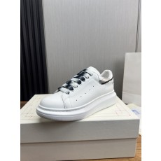 Alexander McQueen 남녀공용 캐주얼 스니커즈 001-271207