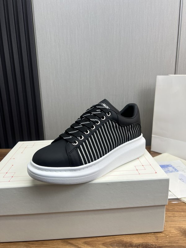 Alexander McQueen 커플 스니커즈 001-271212