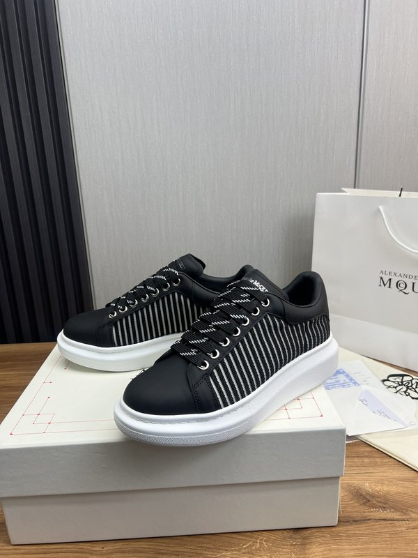 Alexander McQueen 커플 스니커즈 001-271212