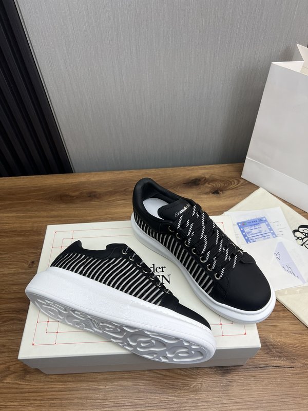 Alexander McQueen 커플 스니커즈 001-271212