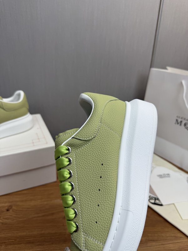 Alexander McQueen 커플 스니커즈 001-271251
