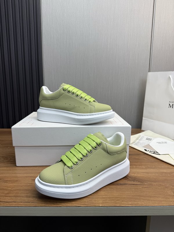 Alexander McQueen 커플 스니커즈 001-271251