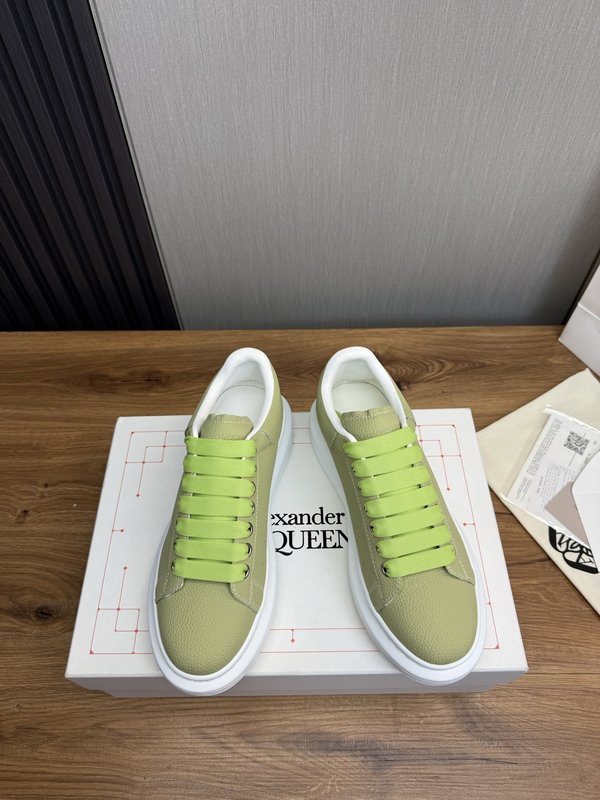 Alexander McQueen 커플 스니커즈 001-271251