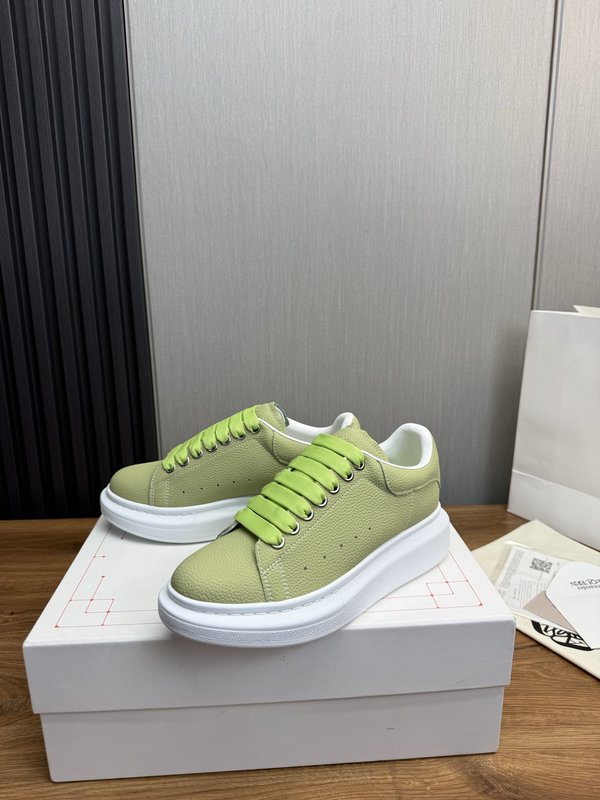 Alexander McQueen 커플 스니커즈 001-271251