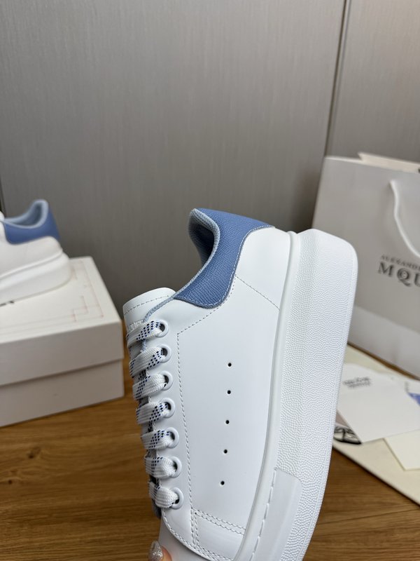 Alexander McQueen 커플 스니커즈 001-271252