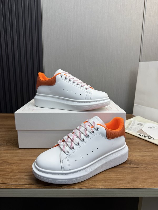 Alexander McQueen 고급 버전 커플 운동화 001-271256