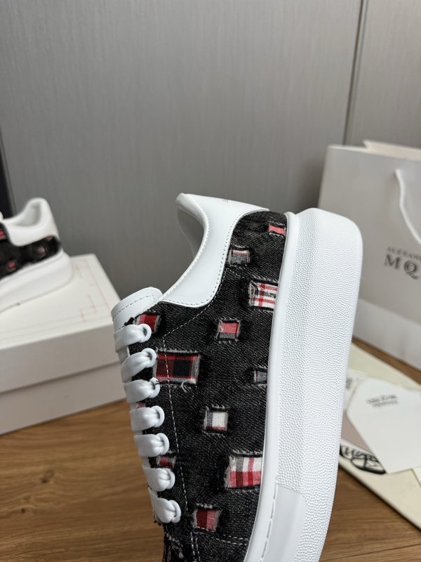 Alexander McQueen 커플 운동화 001-271268
