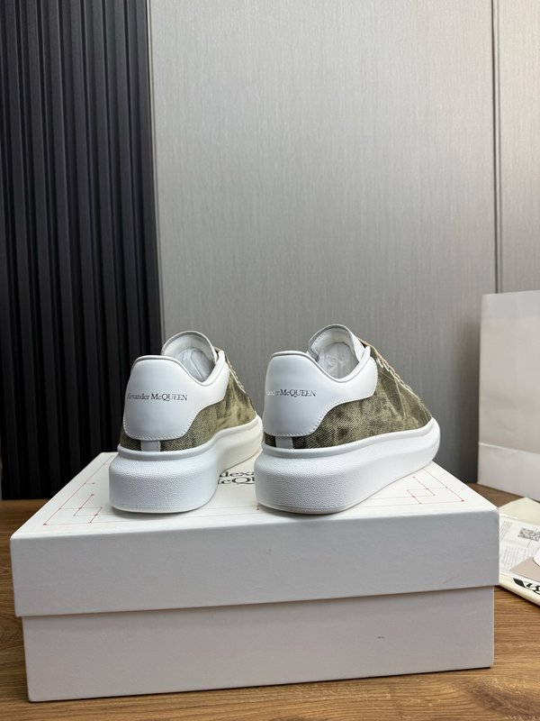 Alexander McQueen 맥퀸 커플용 운동화 001-271271