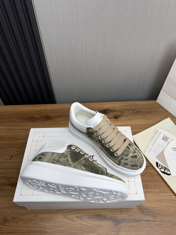 Alexander McQueen 맥퀸 커플용 운동화 001-271271