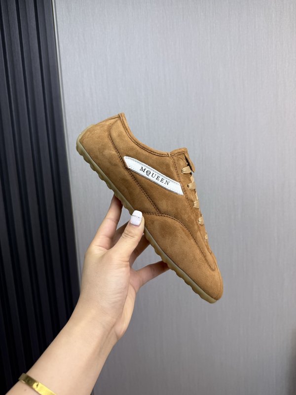 맥퀸 데쉰 슈즈 커플 001-271281