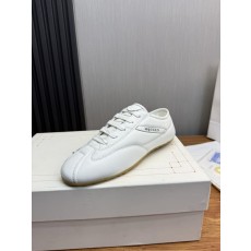 맥퀸 독일군 운동화 커플 버전 001-271300