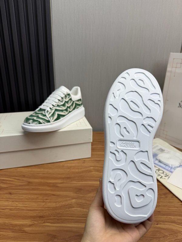 Alexander McQueen 커플 스니커즈 001-271329