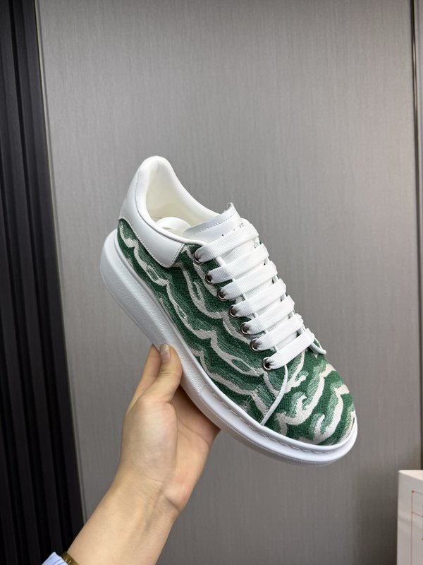 Alexander McQueen 커플 스니커즈 001-271329