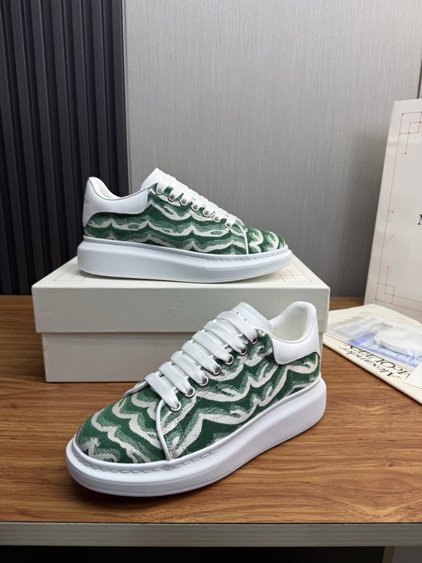 Alexander McQueen 커플 스니커즈 001-271329