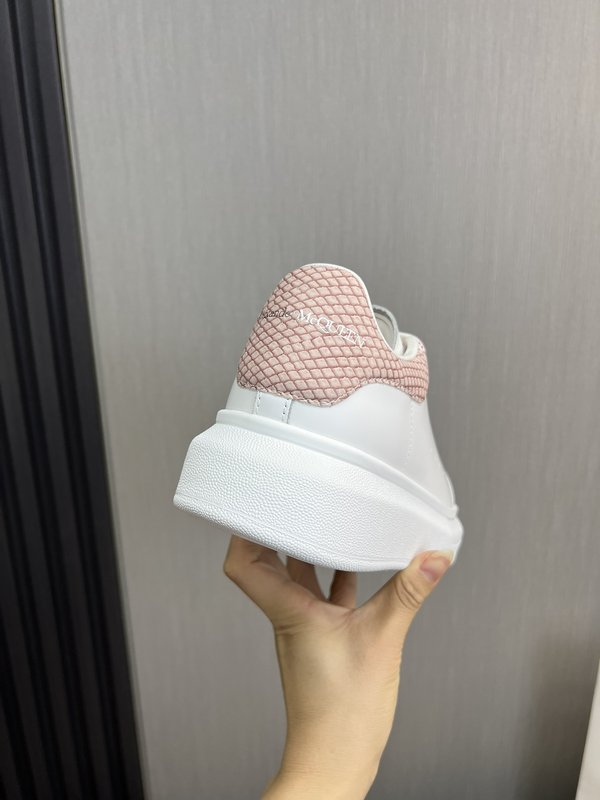 Alexander McQueen 커플 스니커즈 001-271342