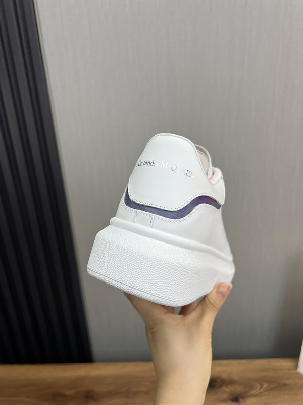 Alexander McQueen 커플 스니커즈 001-271361