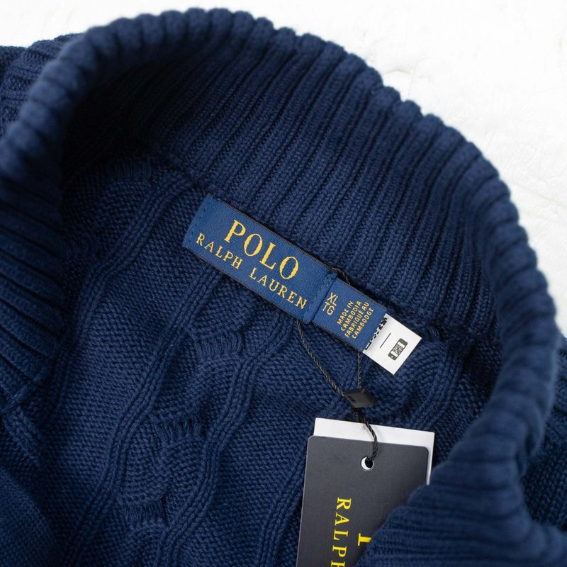Ralph Lauren 자수 포니 케이블 니트 하프 집 001-271422