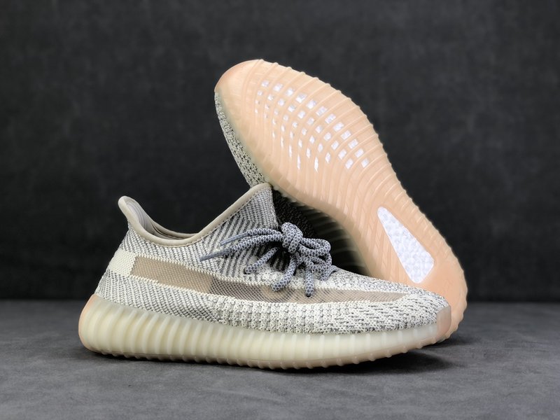 YEEZY 아이보리 화이트 스타라이트 001-271438