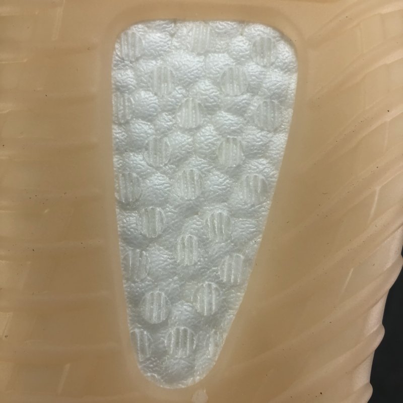 YEEZY 350 V2 핑크 스타라이트 바스프 001-271440