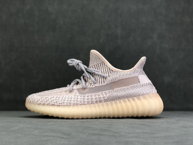 YEEZY 350 V2 핑크 스타라이트 바스프 001-271440