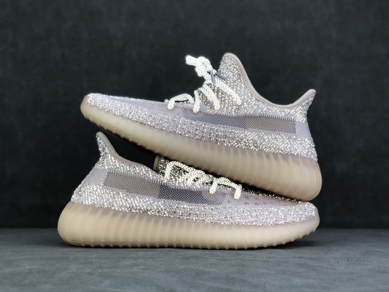 YEEZY 350 V2 핑크 스타라이트 바스프 001-271440