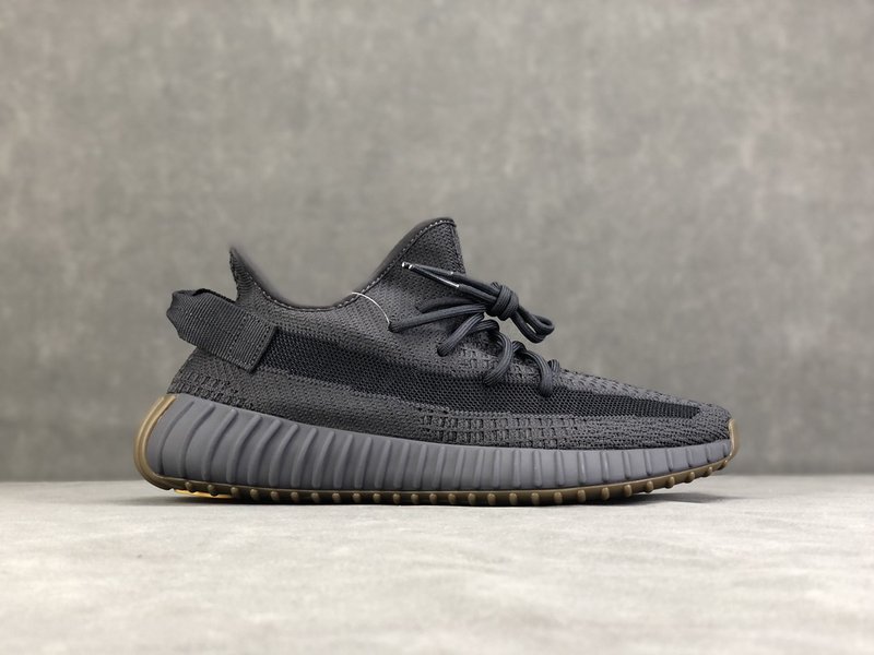 Yeezy 350 V2 블랙/베이지 001-271446