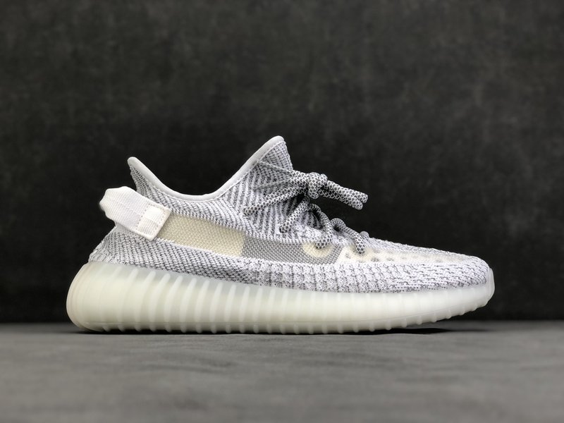Yeezy 350 V2 화이트 스타더스트 001-271449